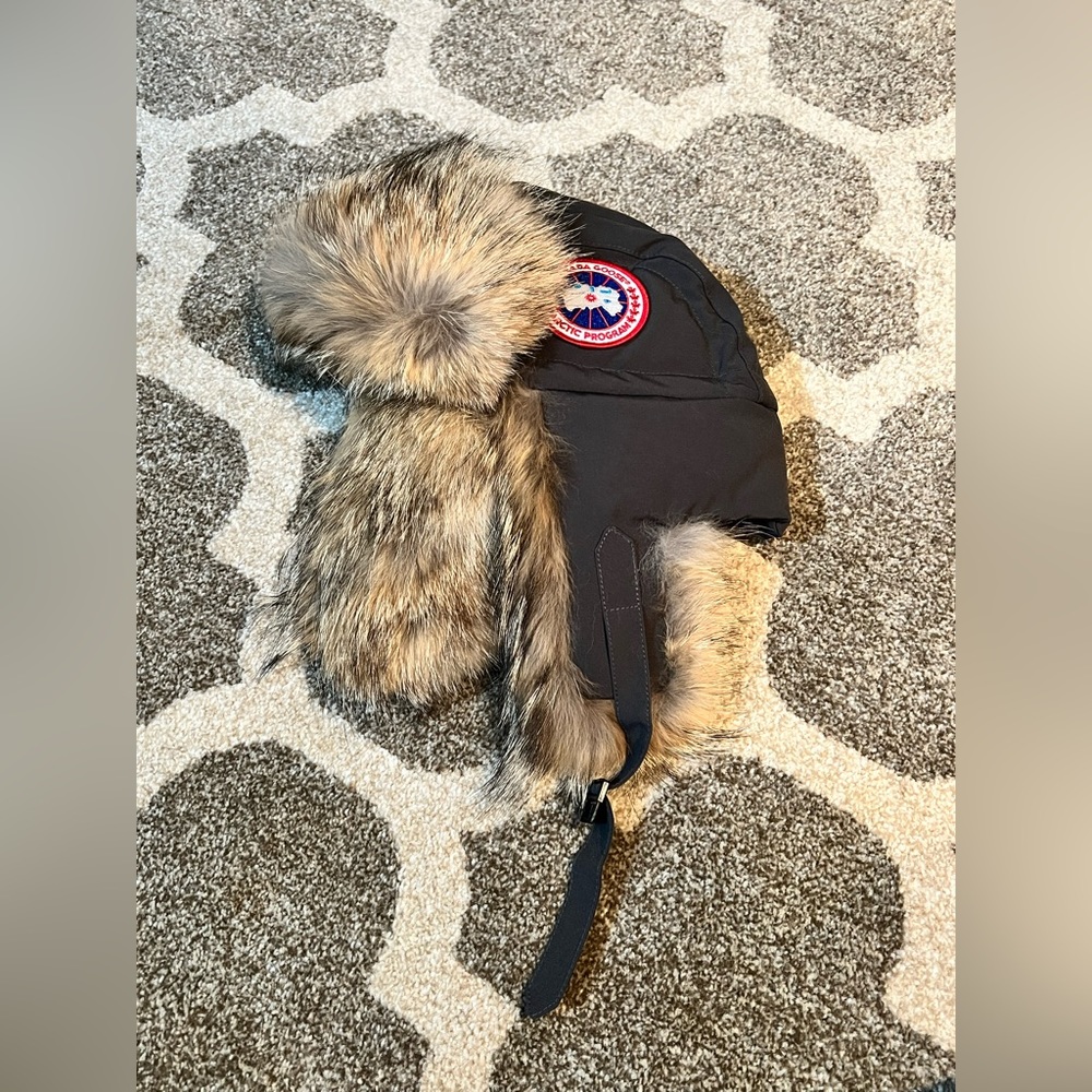 Canada Goose Women’s Fur Aviator Hat